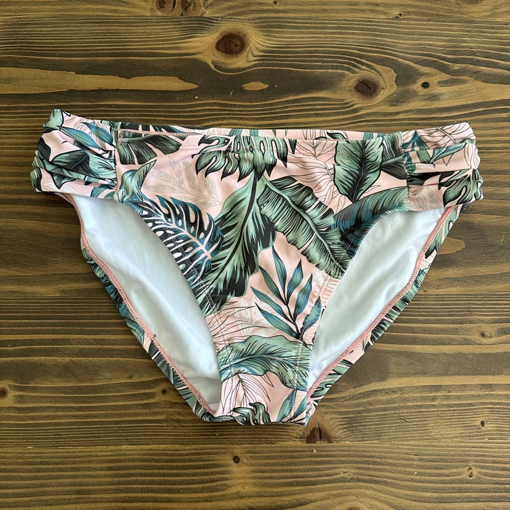 Pink Lily Women's Tropical Leaf Bikini Bottom L Ruched Sides Swimwear Beachwear